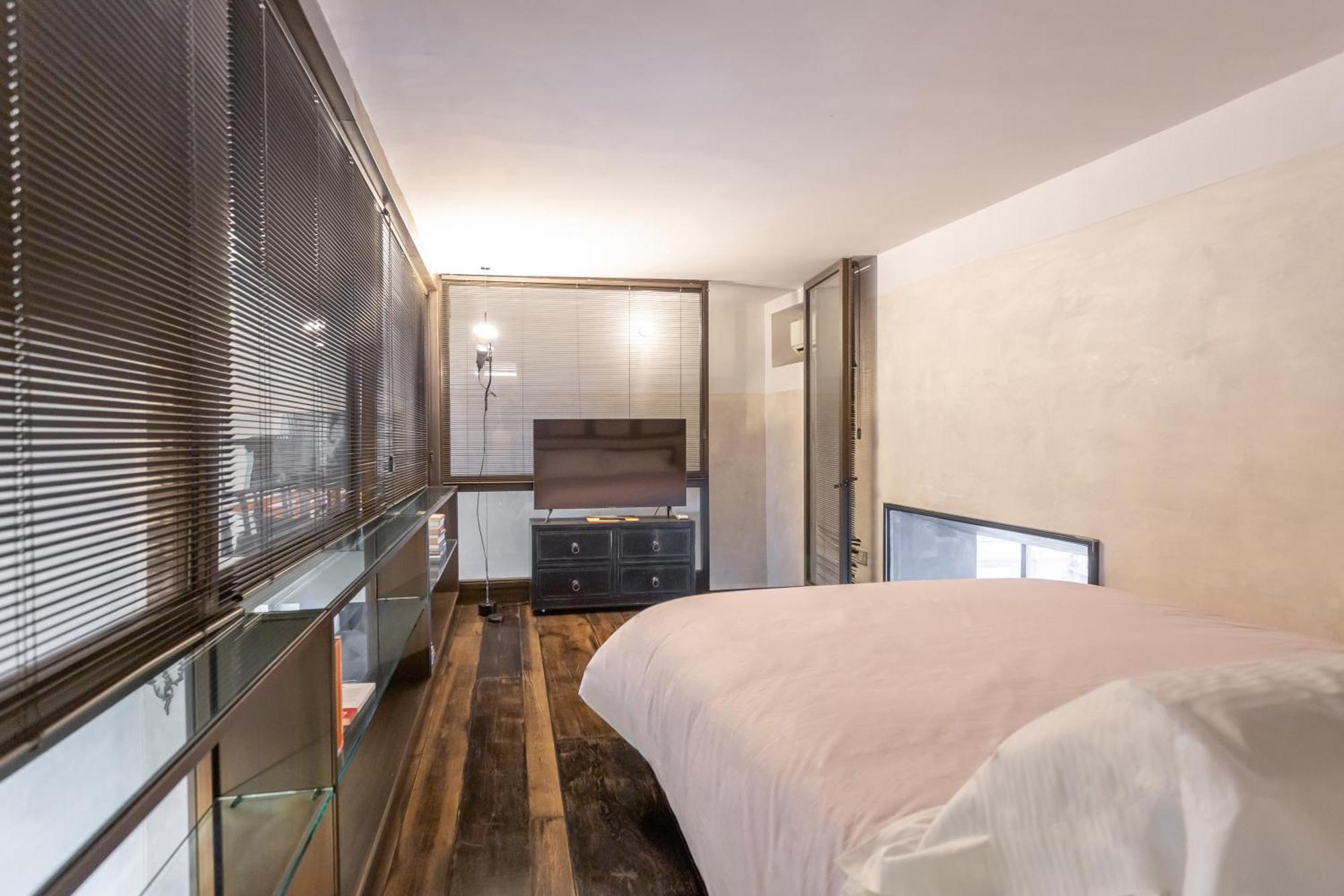 Iconic Apartment With Unique Colosseum View ローマ エクステリア 写真